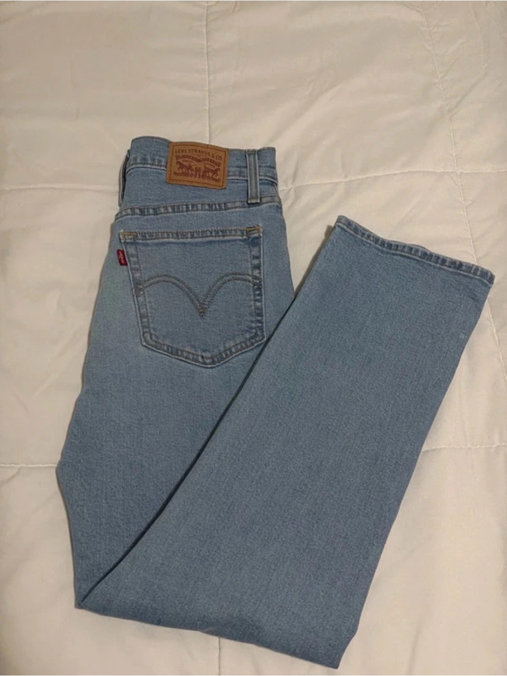 Levi's Women's Straight Leg Light Blue Jeans